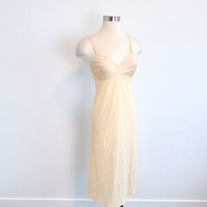 Vintage Vanity Fair Nude Slip Dress Nightgown Rose Lace Small 32 Midi